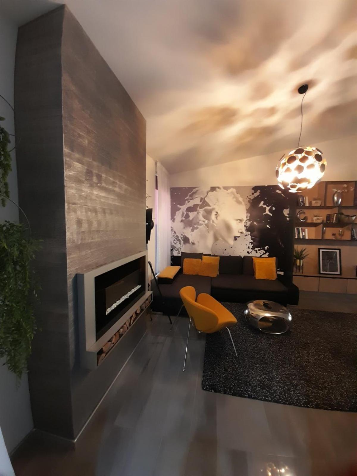 Noir Gold Penthause - Szeged Apartment ภายนอก รูปภาพ